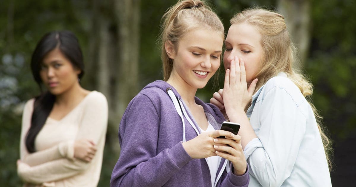 Signs of Bullying And Ways to Prevent It