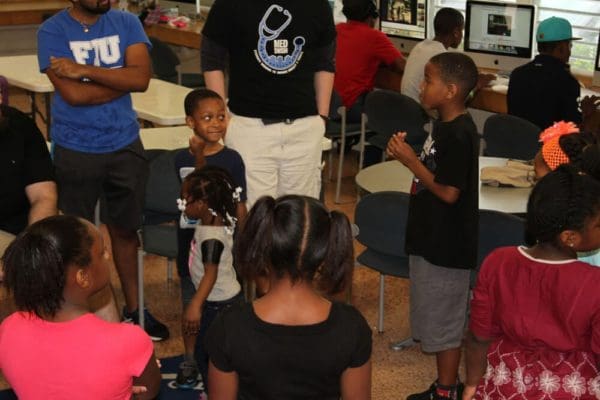 Manifezt-12-18-15-Youth-Tech-Class-5 Life Science Workshop at Little Haiti Optimist Club