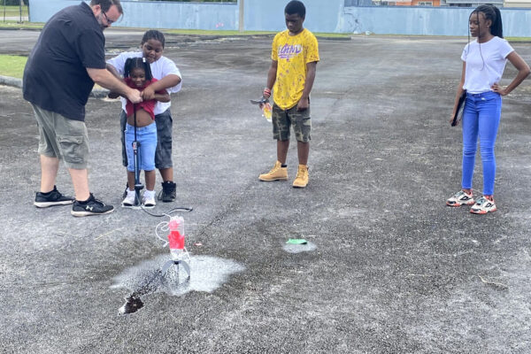 Manifezt Foundation STEM Workshop at Larcenia Bullard Plaza 10-8-2022 img29 Water Rockets STEM Workshop at Larcenia Bullard Plaza